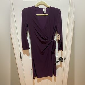 *NWT* Size 6 ANNE KLEIN Wrap Dress